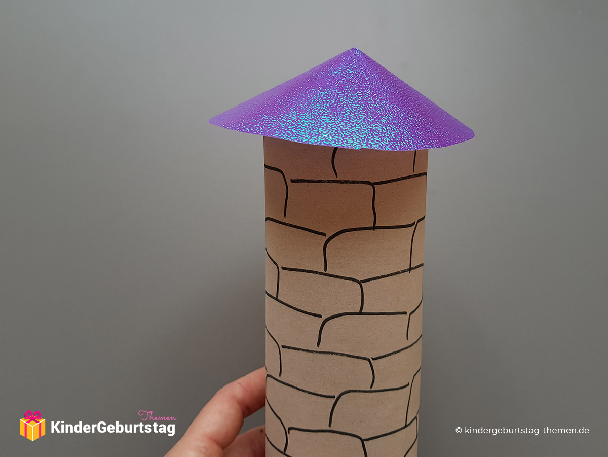 DIY Turm aus Papier